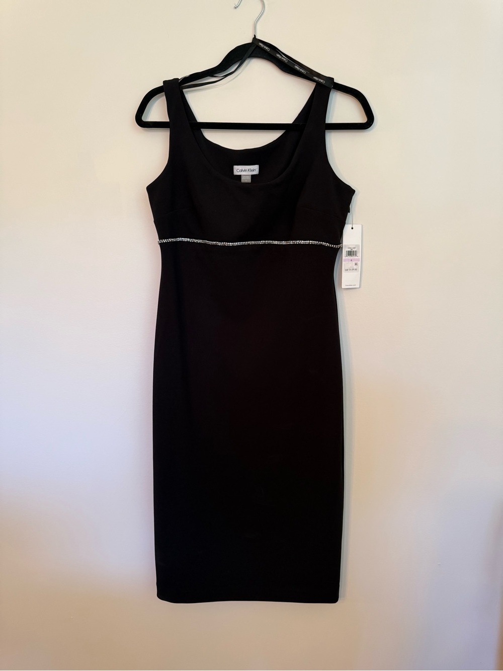 Calvin Klein Black Rhinestone Sheath Dress Size 6 NWT Flaw